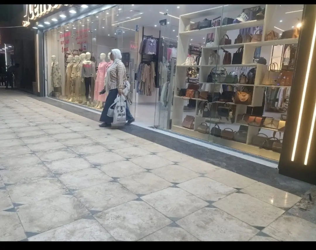 محل 212م (مشروع قائم) - عائد شهري 160 ألف - عقار في مدينة نصر