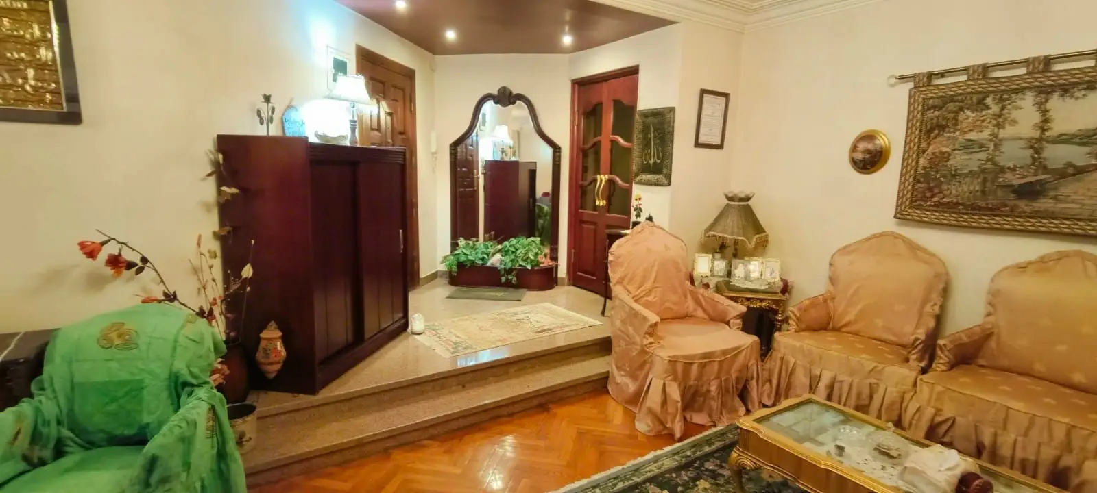 شقة 225م تشطيب قصور (أرو ورخام) - المنطقة الأولى - عقار في مدينة نصر